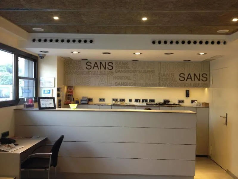 Vendégház Hostal Sans Barcelona